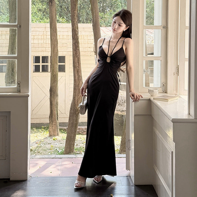 Deep V-neck backless camisole long dress