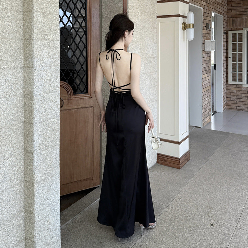 Deep V-neck backless camisole long dress